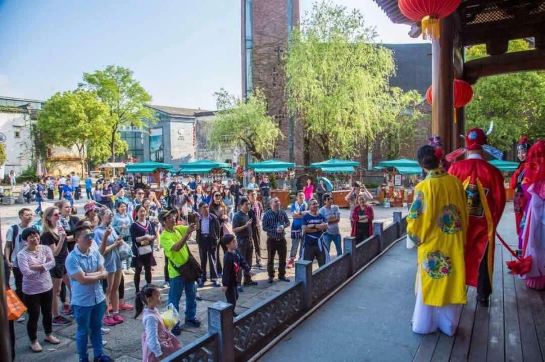 Huangshan Daylight International Youth Hostel Tunxi Екстериор снимка